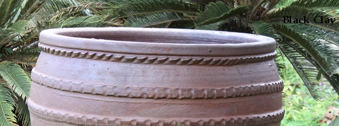 Following great success in Atlantis AD.We would now like to introduce our Congo and Dipping Jars in glaze.